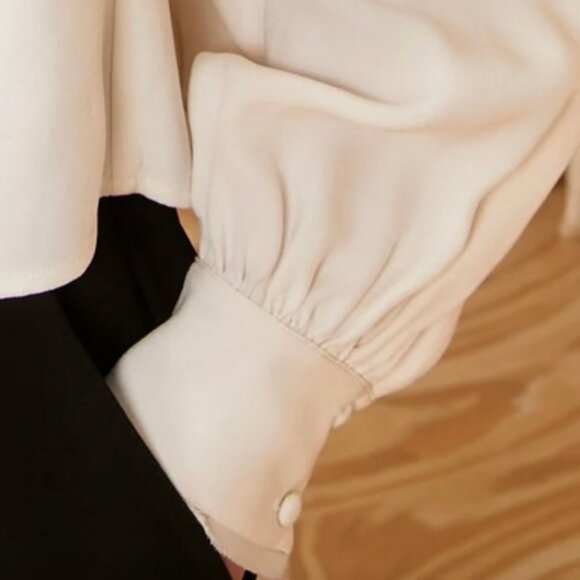 ULLA JOHNSON Greta Blouse NWT Size 6!  Your forever piece! - Picture 4 of 8